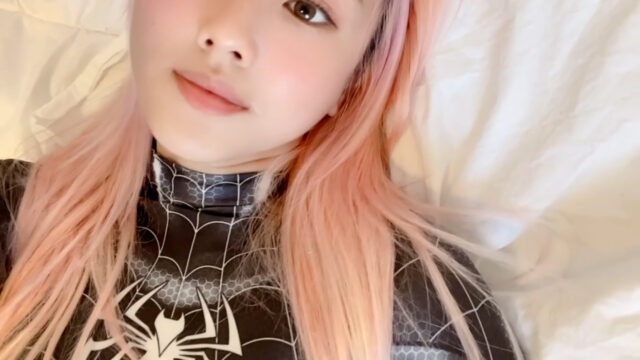 Vyvan Le onlyfans leaked – spider girl !!!